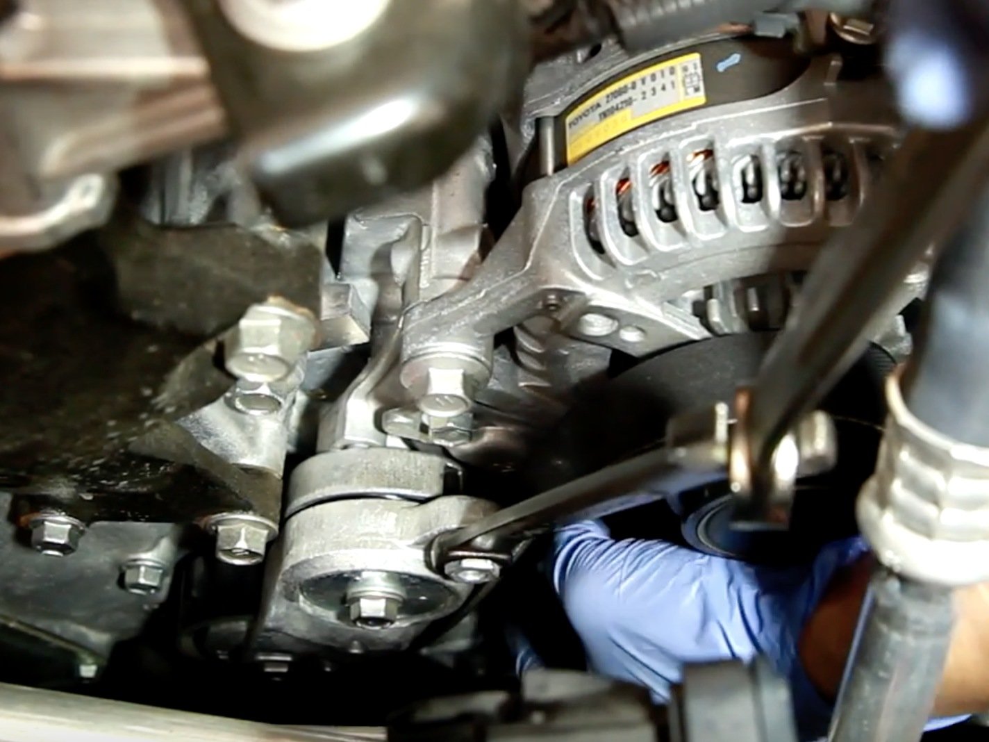 See U1372 repair manual